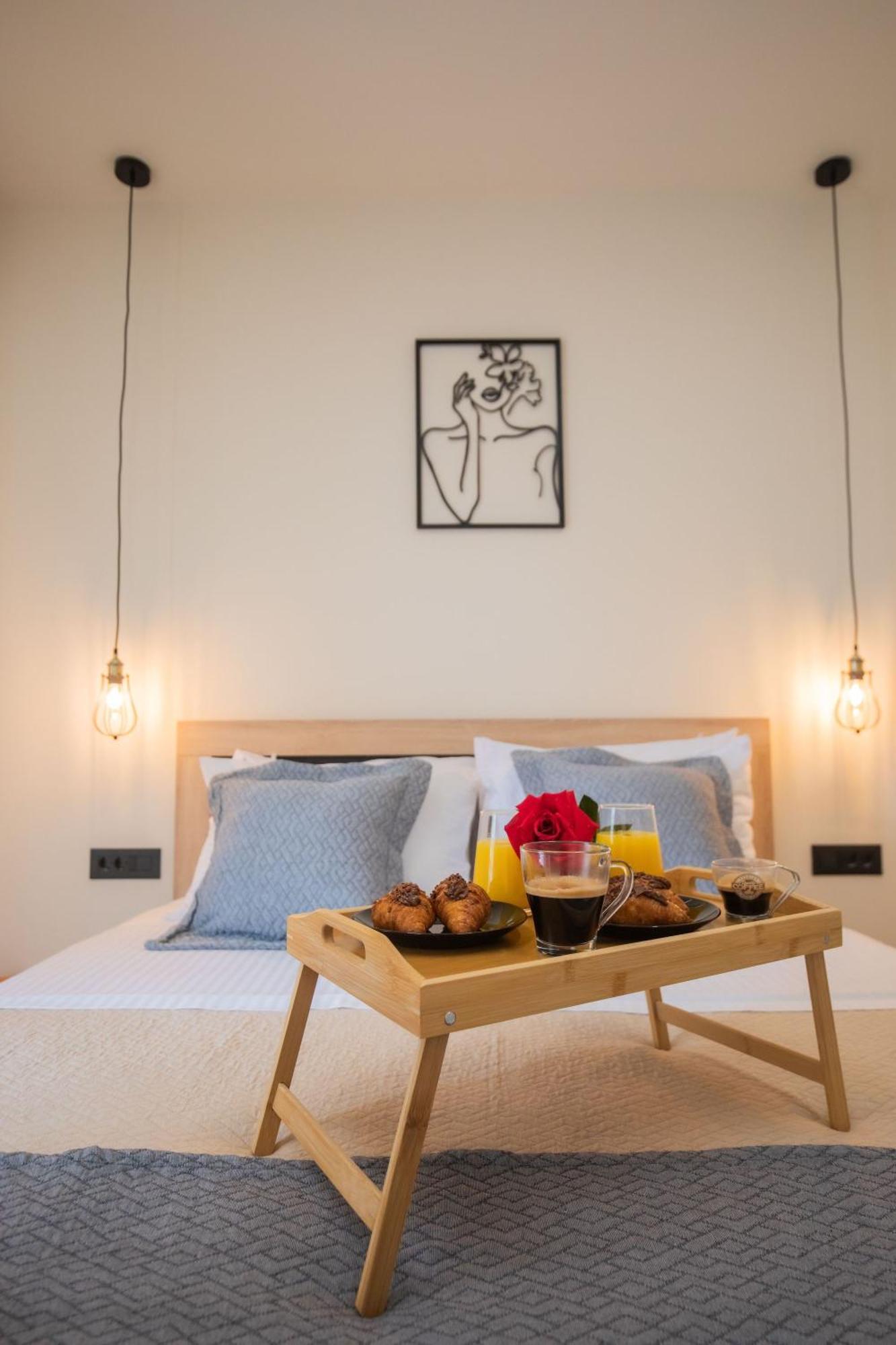 Calliope's Rhodes Comfort Apartment *